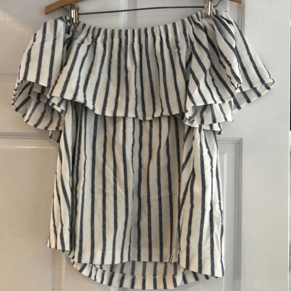 Banana Republic off the shoulder striped top